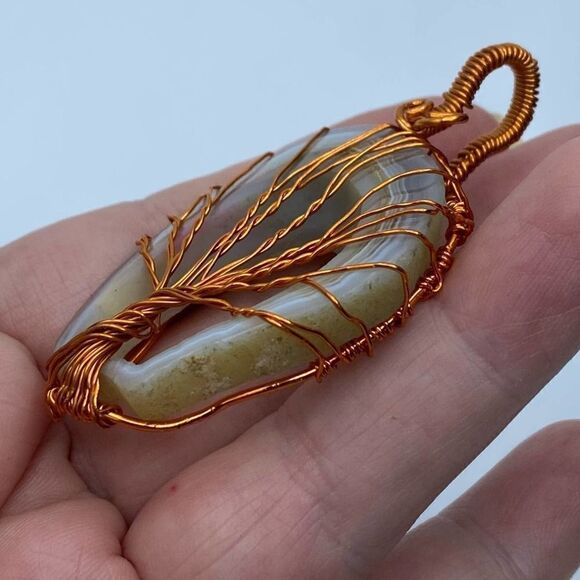 White Agate Druzy Tree Of Life Copper Wired Pendant - Picture 4 of 5